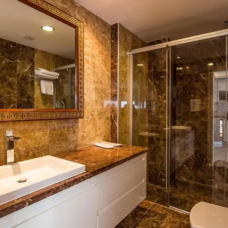 Lejlighed Pleasant Home With Shared Pools And Fantastic Sea View Near Beach In Alanya Toslak